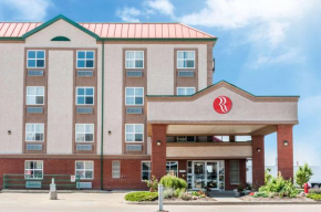  Ramada by Wyndham Sherwood Park  Шервуд Парк